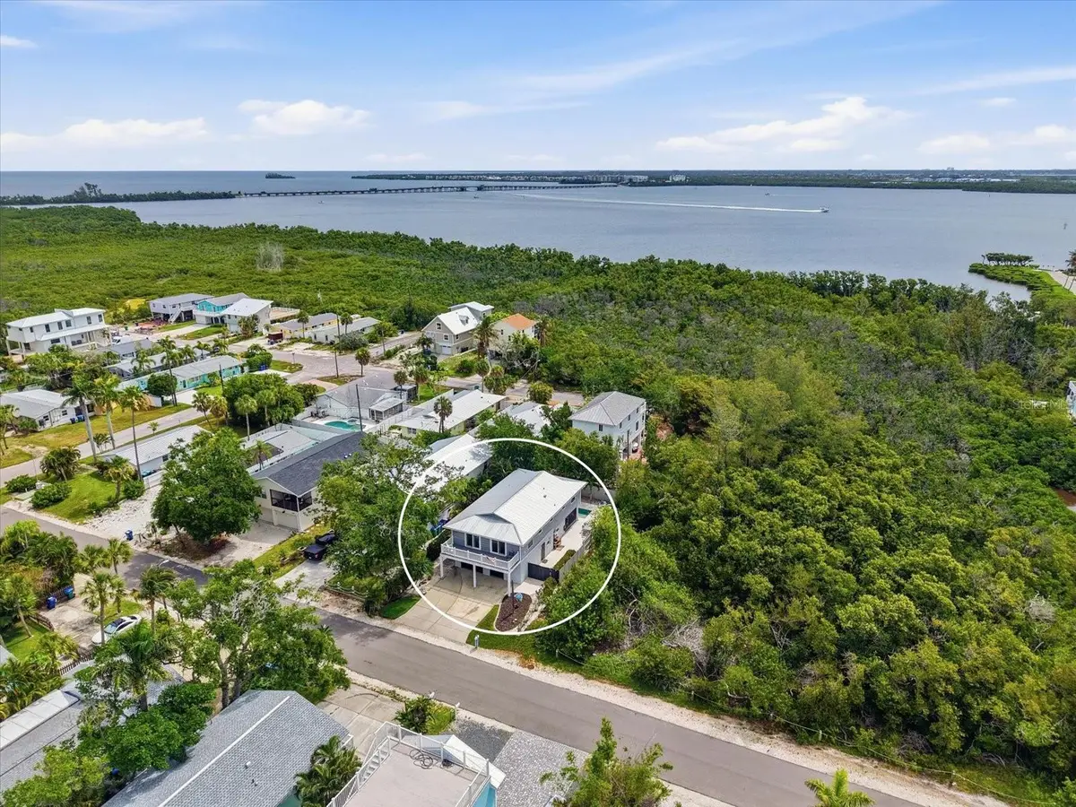 2811 Avenue C, Holmes Beach, FL 34217 - #1