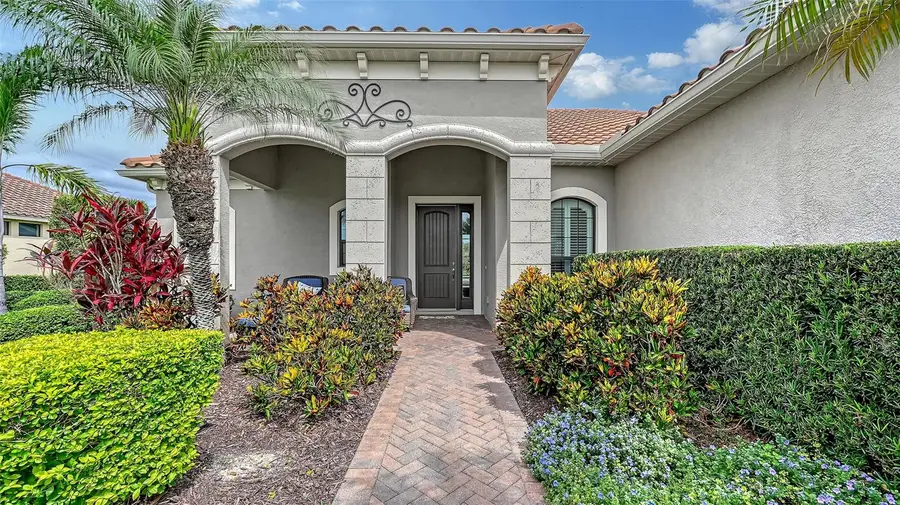 8215 Larkspur Circle, Sarasota, FL 34241 - #3