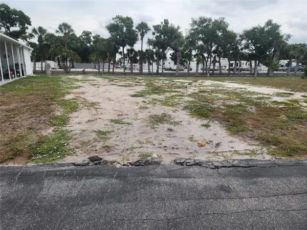5515 Denmark Drive, BRADENTON, FL 34207