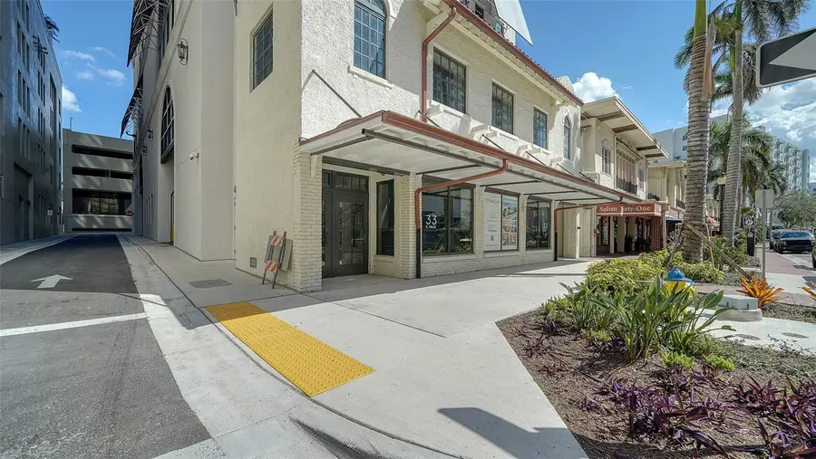 33 S Palm Avenue #901, Sarasota, FL 34236 - #3
