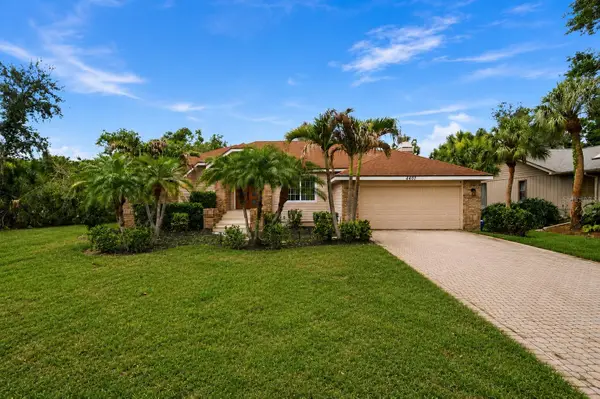 4401 Little John Trail, SARASOTA, FL 34232