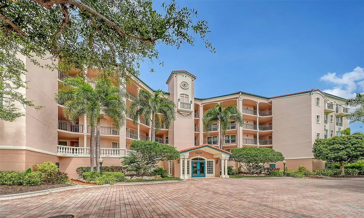 5420 Eagles Point Circle #206, Sarasota, FL 34231 - #1
