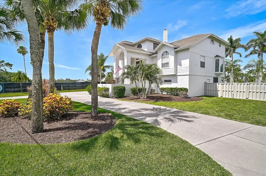 320 Ringling Point Drive, Sarasota, FL 34234 - #2