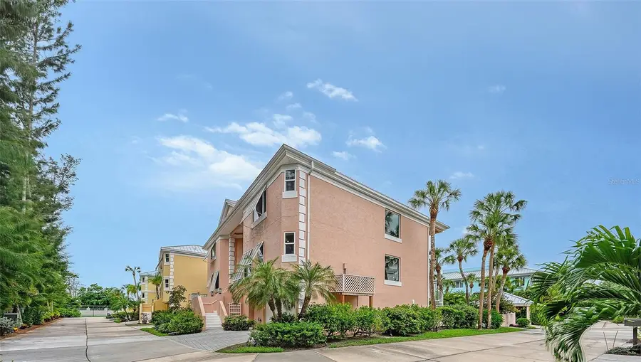 3942 Hamilton Club Circle #13, Sarasota, FL 34242 - #3