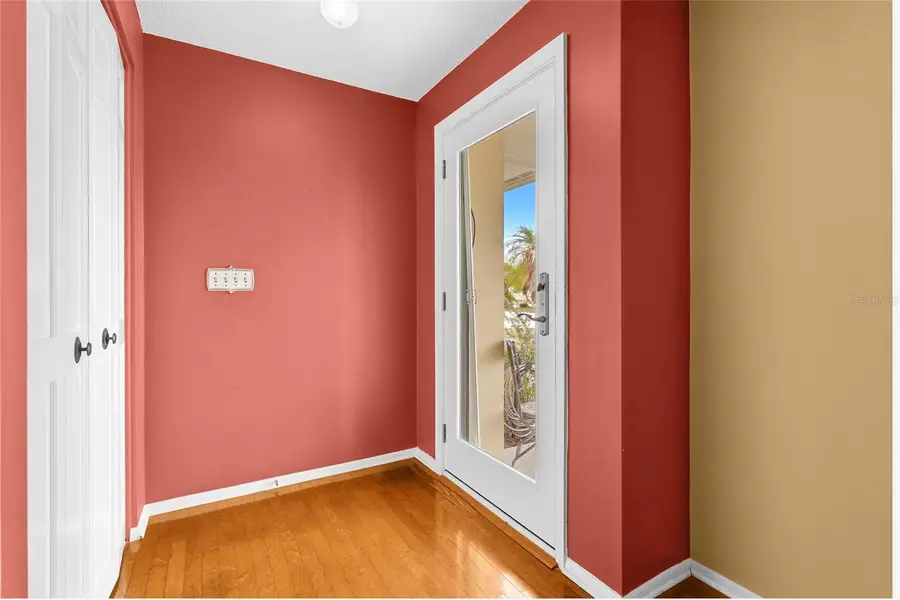 1006 De Leo Drive, Sarasota, FL 34243 - #3