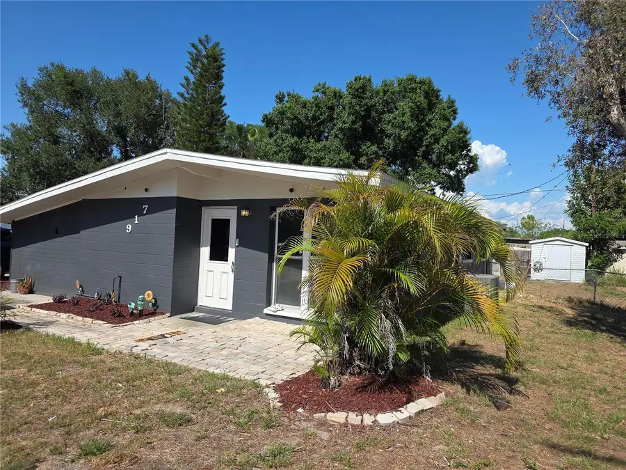 917 27th Street E, Bradenton, FL 34208 - #2