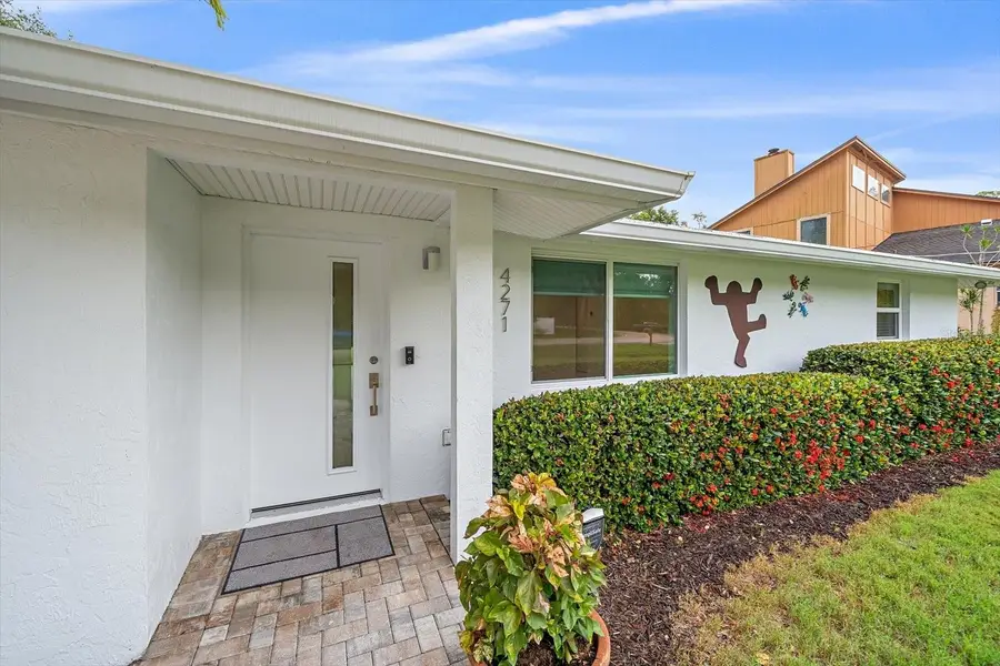 4271 Lago Way, Sarasota, FL 34241 - #3
