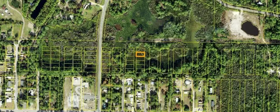 1303 NE 2nd Street, Carrabelle, FL 32322 - #2
