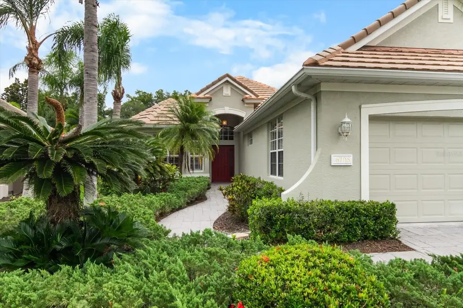 6705 Pebble Beach Way, Bradenton, FL 34202 - #2