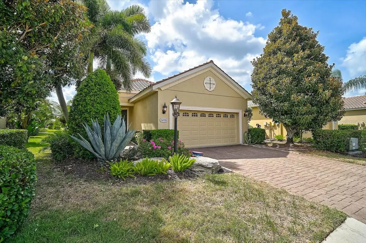 14326 Stirling Drive, Lakewood Ranch, FL 34202 - #1
