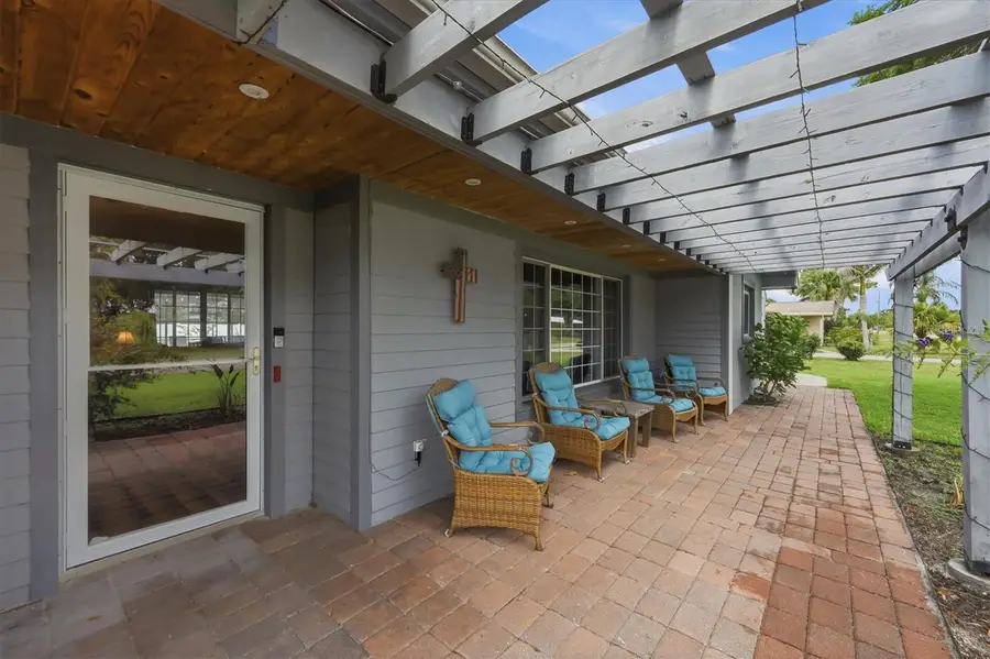 7714 N Leewynn Drive, Sarasota, FL 34240 - #3