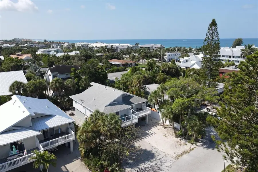 207 71st Street #E, Holmes Beach, FL 34217 - #3