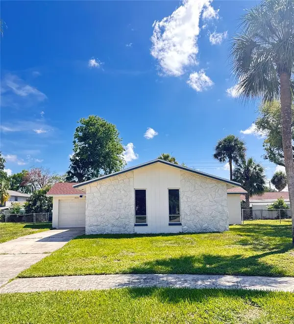 8302 N Flintrock Court, TAMPA, FL 33615