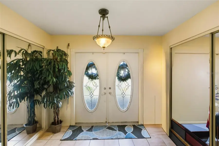 608 La Gorce Dr, Venice, FL 34293 - #2