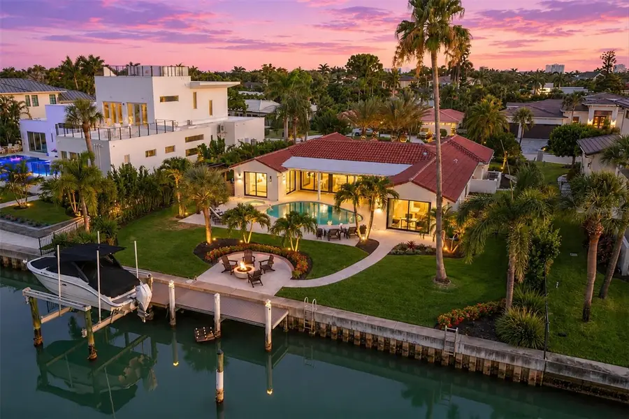465 E Royal Flamingo Drive, Sarasota, FL 34236 - #2