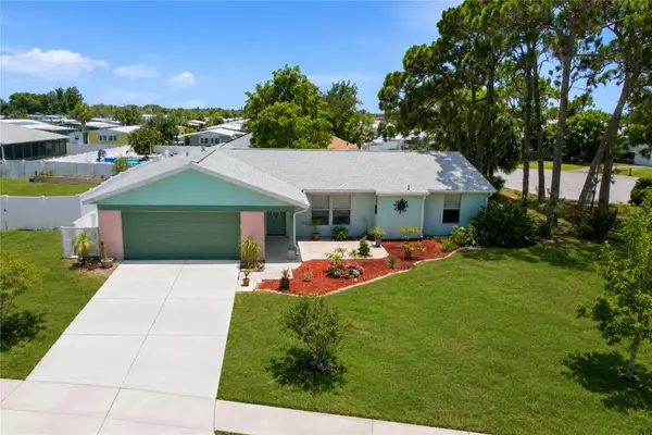 6807 36th Avenue W, BRADENTON, FL 34209