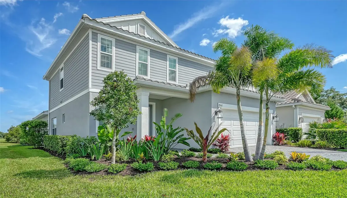 8542 Frangipani Terrace, Sarasota, FL 34240 - #1