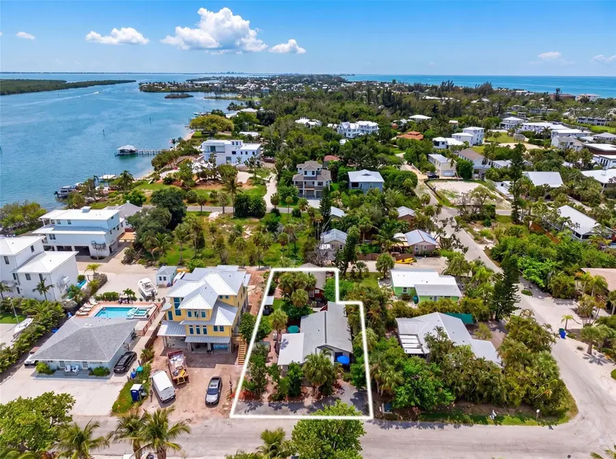 660 Linley Street, Longboat Key, FL 34228 - #2