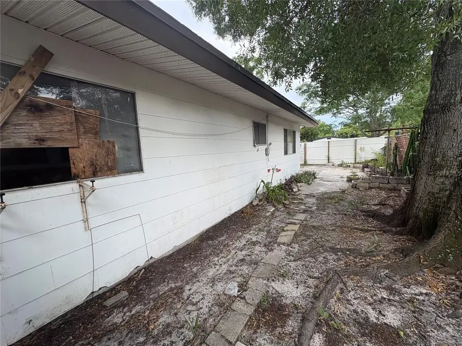 4701 W Trilby Avenue, Tampa, FL 33616 - #3