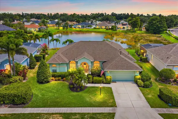 12111 Summer Meadow Drive, LAKEWOOD RANCH, FL 34202