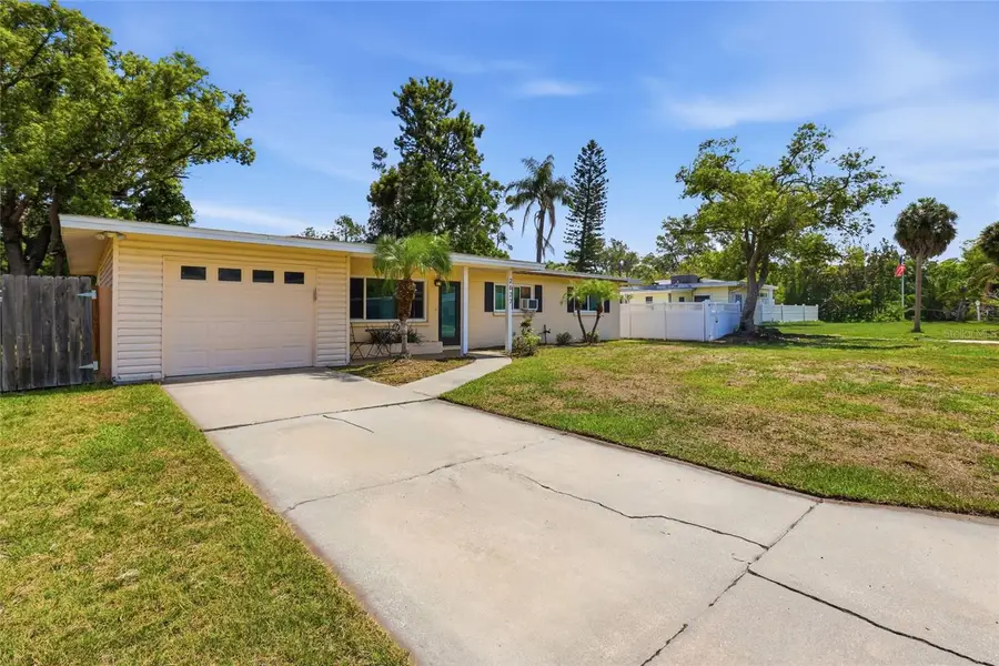2627 Dueby Street, Sarasota, FL 34231 - #3