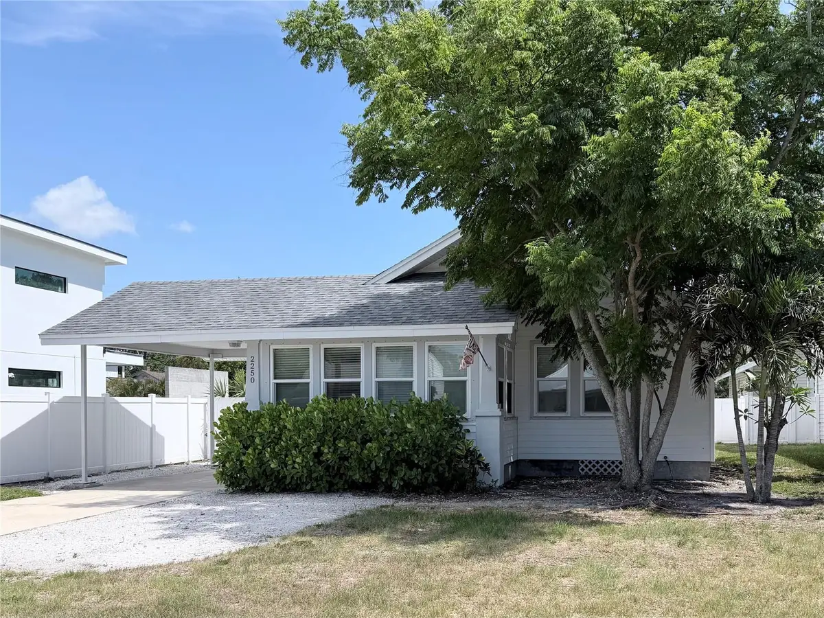 2250 Arlington Street, Sarasota, FL 34239 - #1