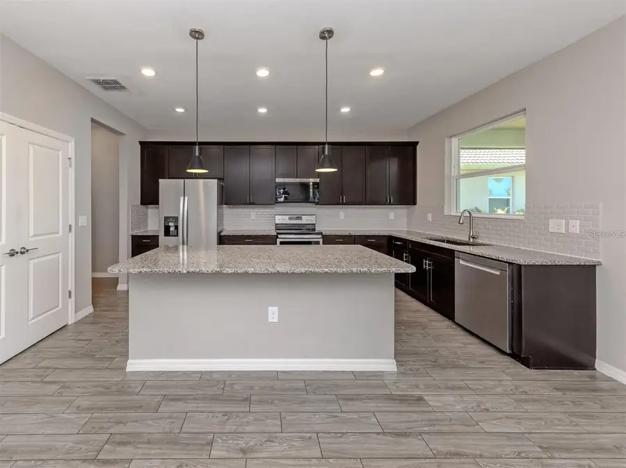 2160 Weaver Bird Lane, Venice, FL 34292 - #3