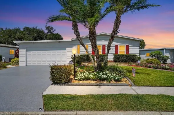 8469 Imperial Lakes Circle, PALMETTO, FL 34221