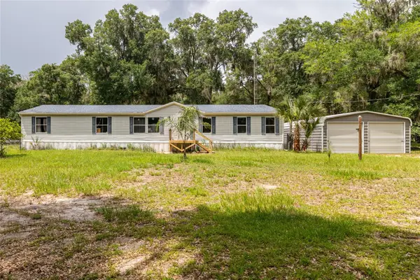 19050 NE 3rd Court, CITRA, FL 32113