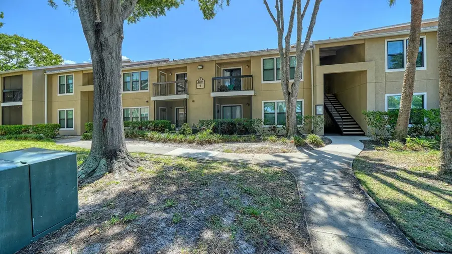 4024 Crockers Lake Boulevard #27, Sarasota, FL 34238 - #3