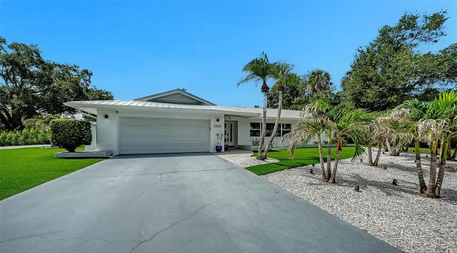 2828 Suncrest Drive, Sarasota, FL 34239 - #3