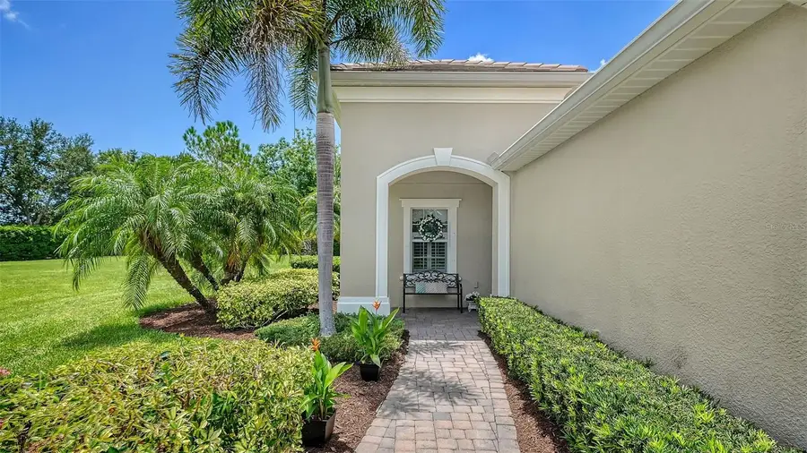 4866 Maymont Park Circle, Bradenton, FL 34203 - #3