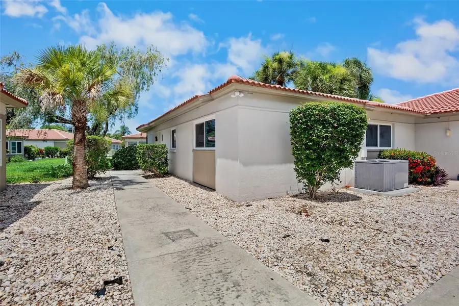 159 Vista Hermosa Circle #27B, Sarasota, FL 34242 - #3