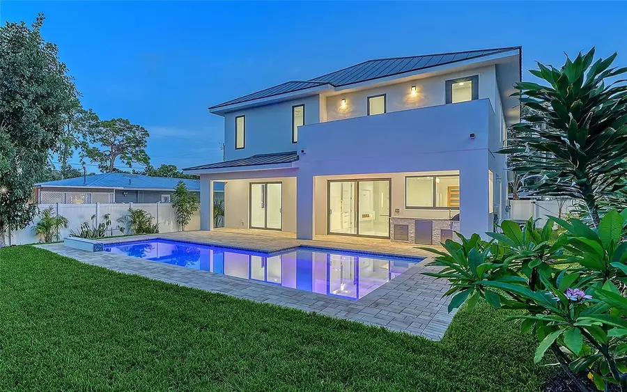 2483 Bay Street, Sarasota, FL 34237 - #2