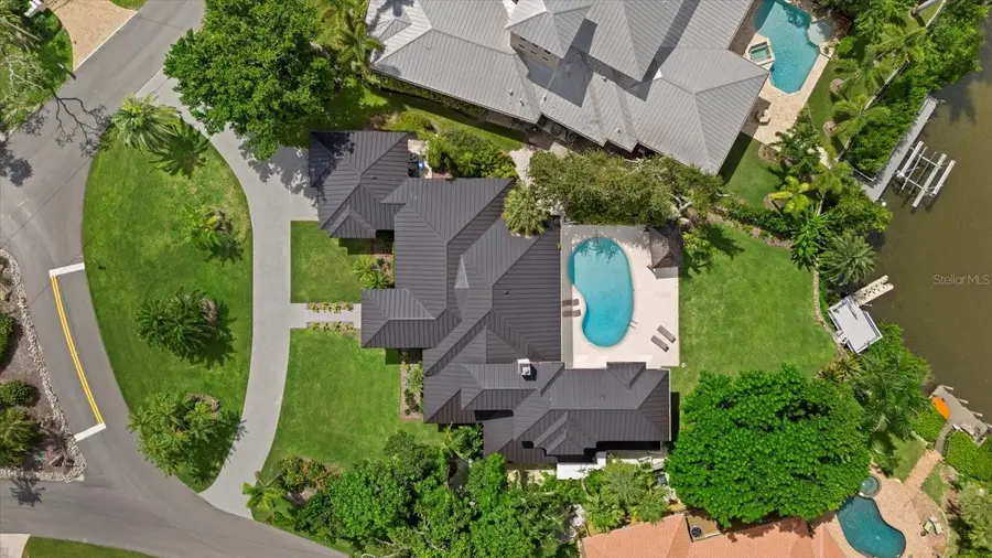 1707 Caribbean Drive, Sarasota, FL 34231 - #3