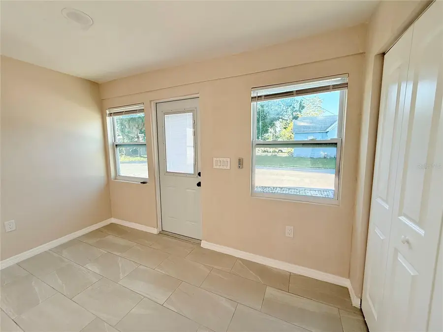 1015 23rd Avenue W, Bradenton, FL 34205 - #3