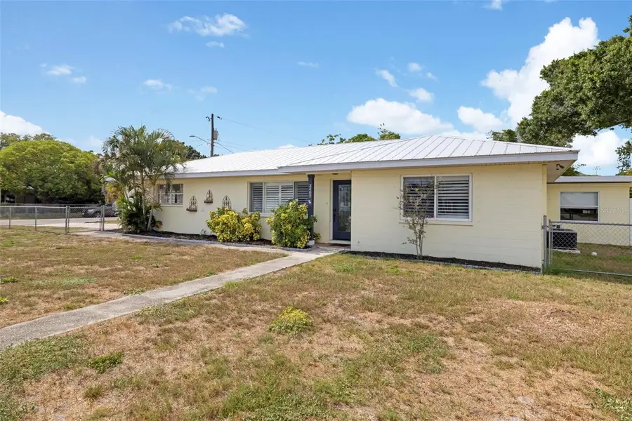 3402 15th Avenue W, Bradenton, FL 34205 - #2
