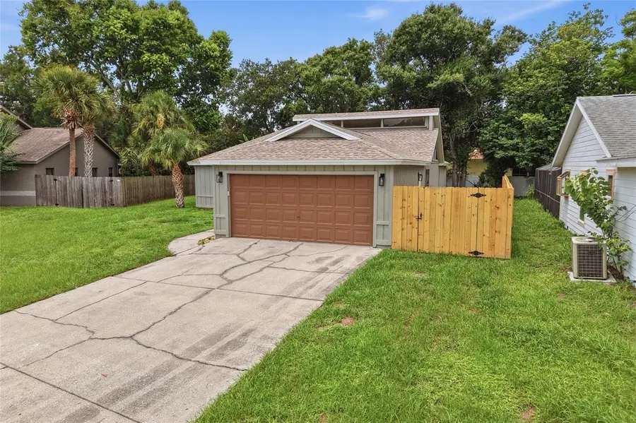 8232 Country Oaks Court, Sarasota, FL 34243 - #2