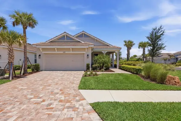 5229 Savino Circle, PALMETTO, FL 34221