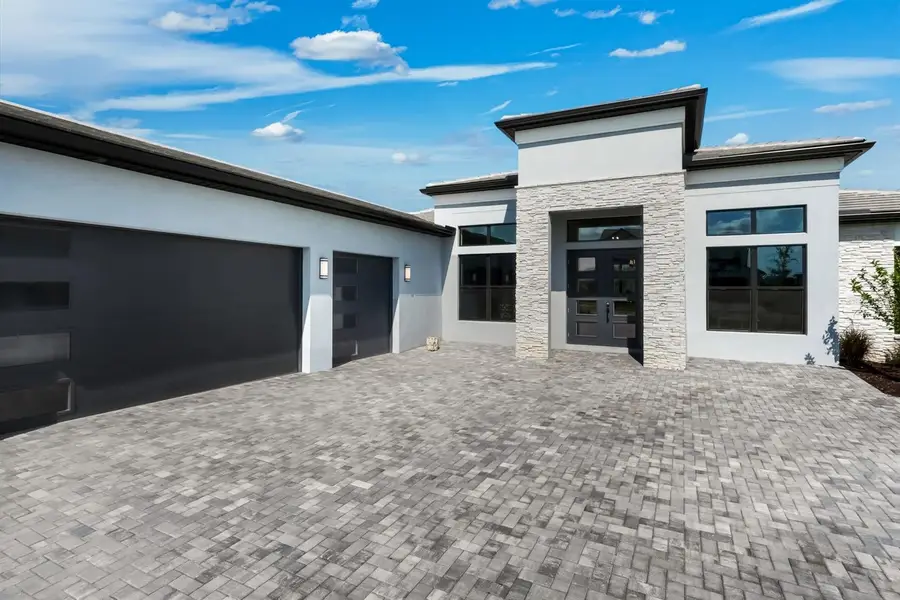 2428 Waterfront Circle, Sarasota, FL 34240 - #3
