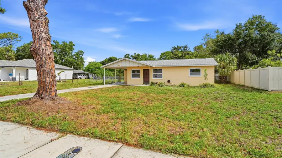 1015 60th Avenue Terrace W, Bradenton, FL 34207 - #2