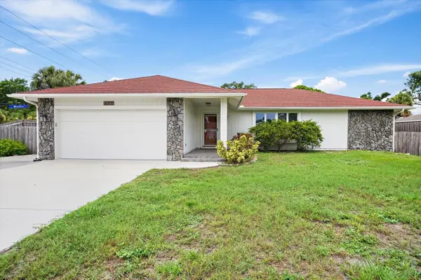 4378 Meadowland Circle, SARASOTA, FL 34233