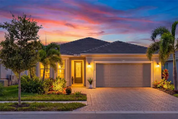 10004 Coral Shore Drive, ENGLEWOOD, FL 34223