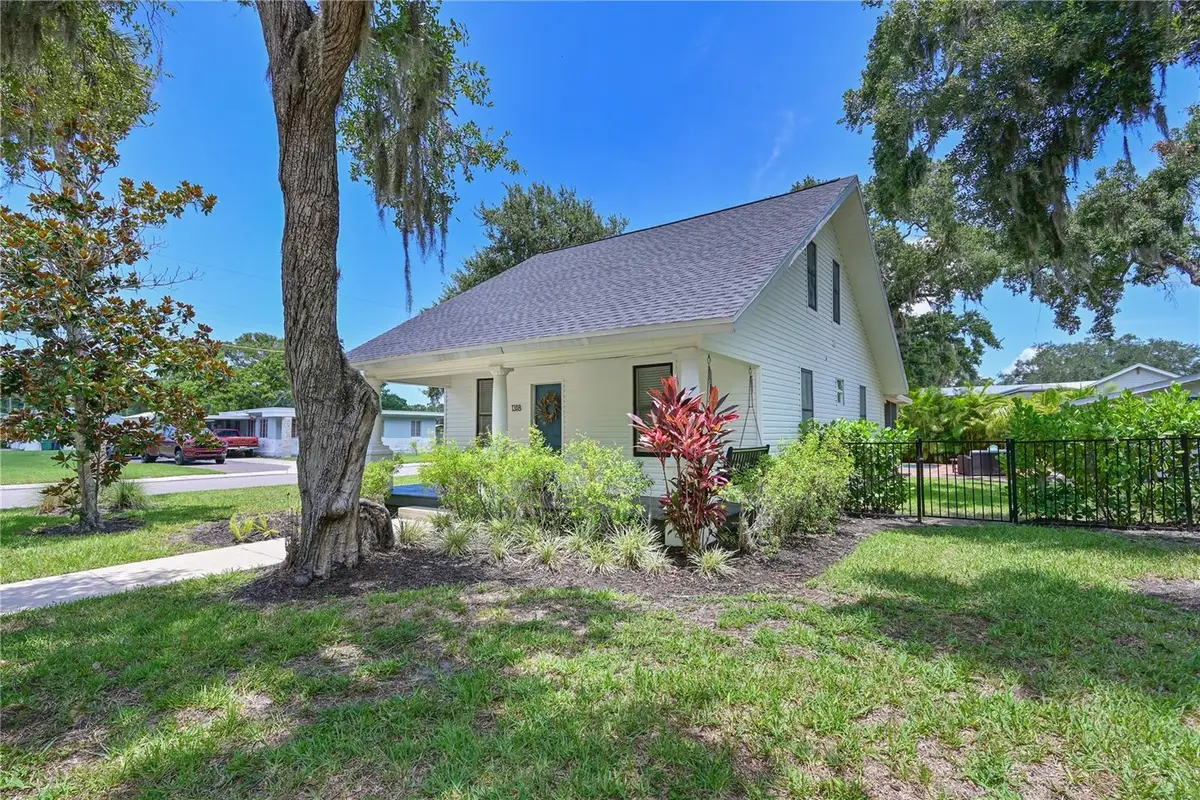 1318 6th Street W, Palmetto, FL 34221 - #1