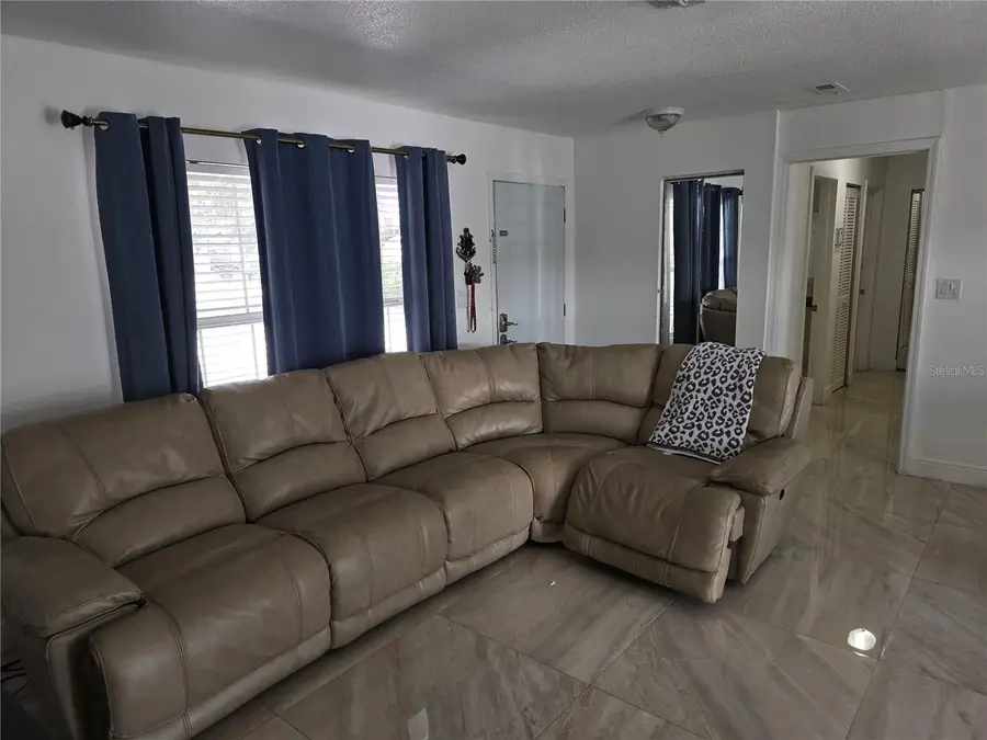 537 Melody Circle, Sarasota, FL 34237 - #3