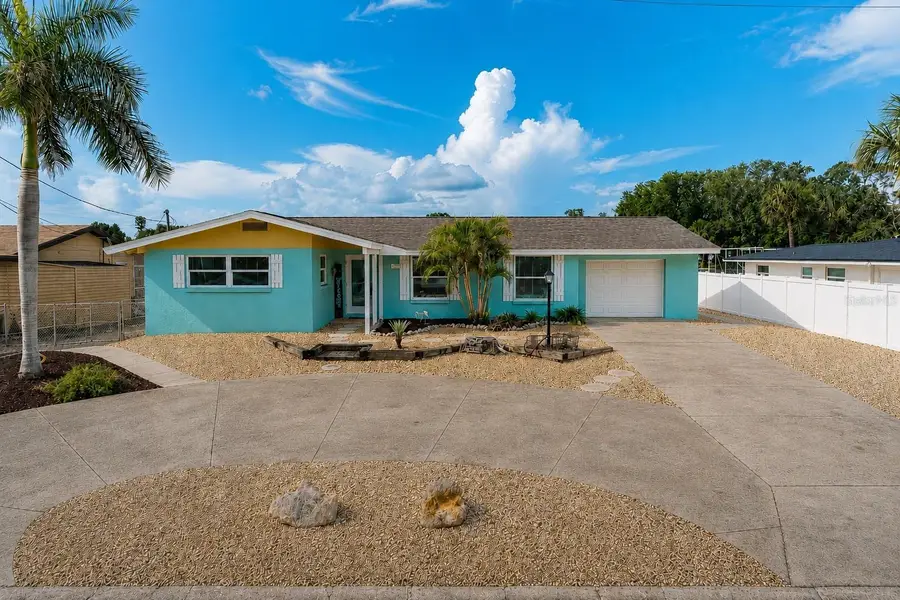 9907 Royal Palm Drive, Bradenton, FL 34210 - #3