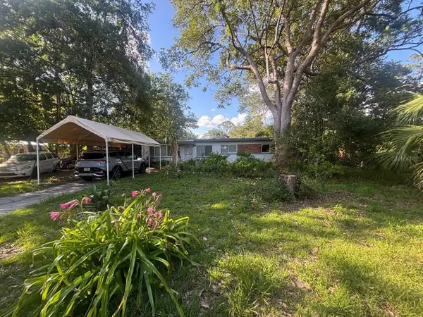 1032 NE 20th Avenue, GAINESVILLE, FL 32609