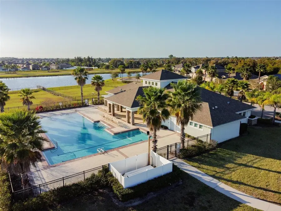 909 Meadow Glade Drive, Ruskin, FL 33570 - #3