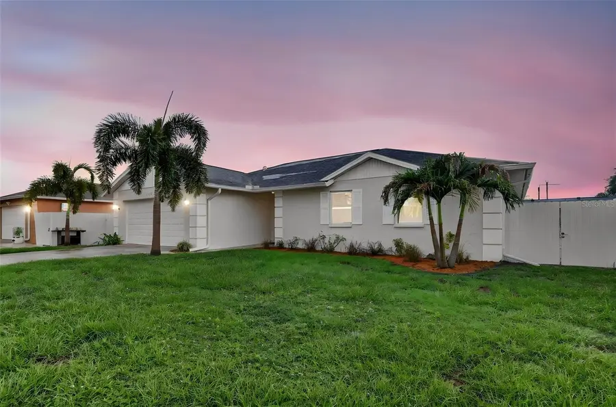 4063 Palau Drive, Sarasota, FL 34241 - #2