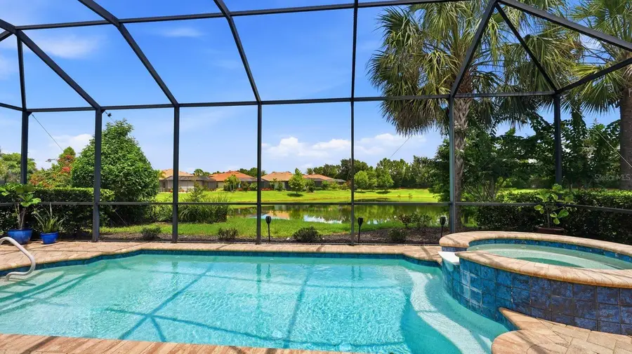 16525 Hillside Circle, Lakewood Ranch, FL 34202 - #2